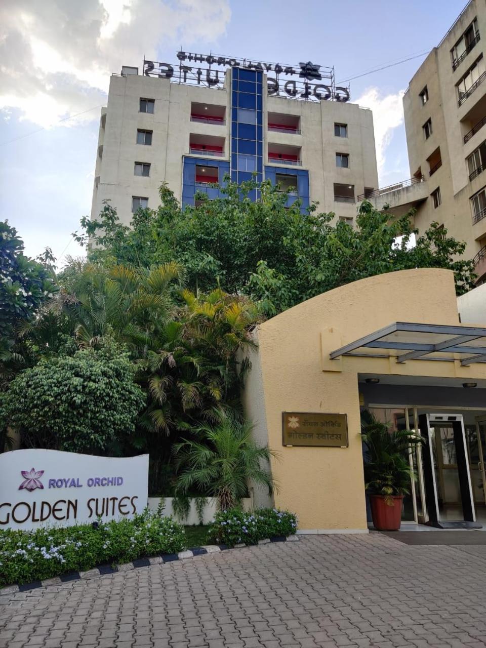Royal Orchid Golden Suites Púna Exteriér fotografie