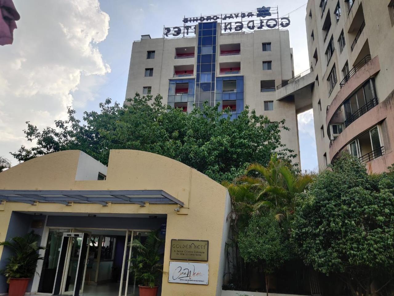 Royal Orchid Golden Suites Púna Exteriér fotografie